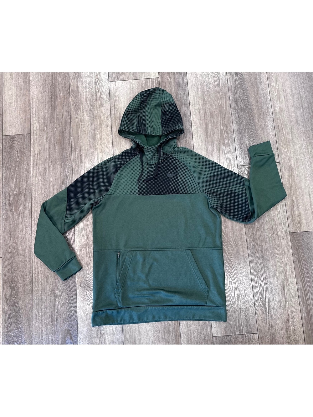 Nike Dri-FIT Green and Black Hooded Pullover Sweatshirt